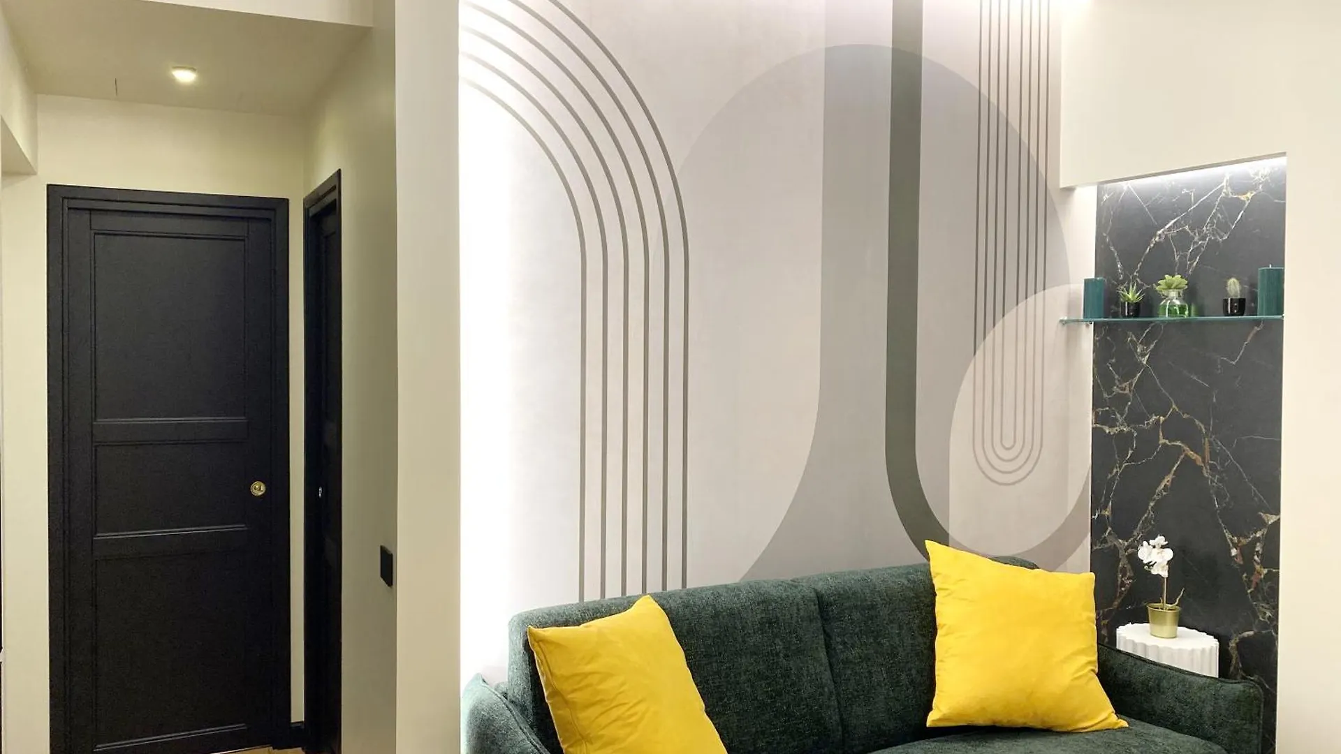 Iconic Studio San Giovanni - House With Private Parking روما 0*,  إيطاليا